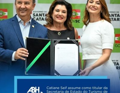 Catiane Seif assume como titular da Secretaria de Estado do Turismo de Santa Catarina