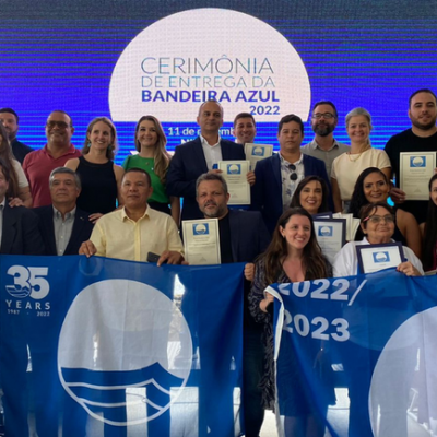 Praias e marinas brasileiras recebem certificação internacional Bandeira Azul