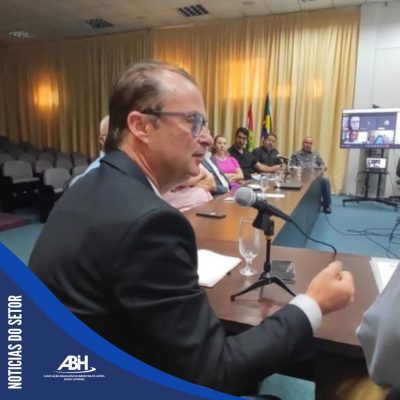 Setur e Conselho Estadual de Turismo discutem propostas para área em SC