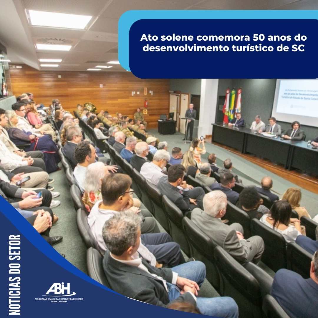 Ato solene comemora 50 anos do desenvolvimento turístico de SC