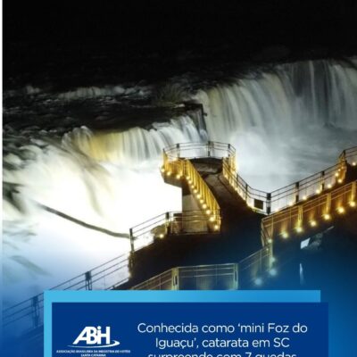 Conhecida como ‘mini Foz do Iguaçu’, catarata em SC surpreende com 7 quedas