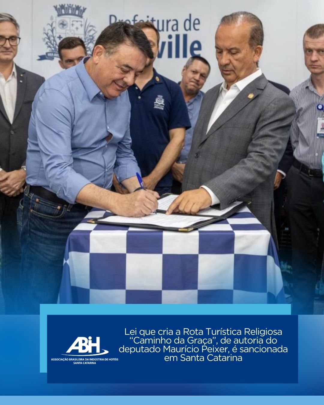 Lei que cria a Rota Turística Religiosa “Caminho da Graça”, de autoria do deputado Maurício Peixer, é sancionada em Santa Catarina Lei que cria a Rota Turística Religiosa “Caminho da Graça”, de autoria do deputado Maurício Peixer, é sancionada em Santa Catarina