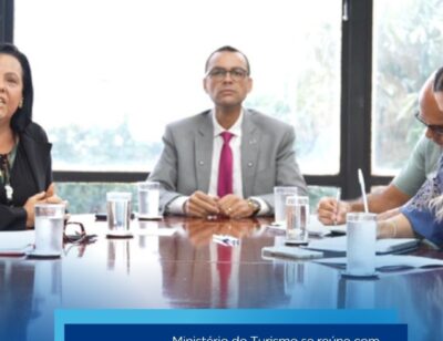 Ministério do Turismo se reúne com o setor hoteleiro para tratar do prazo de implementação da nova Ficha Nacional de Registro de Hóspedes